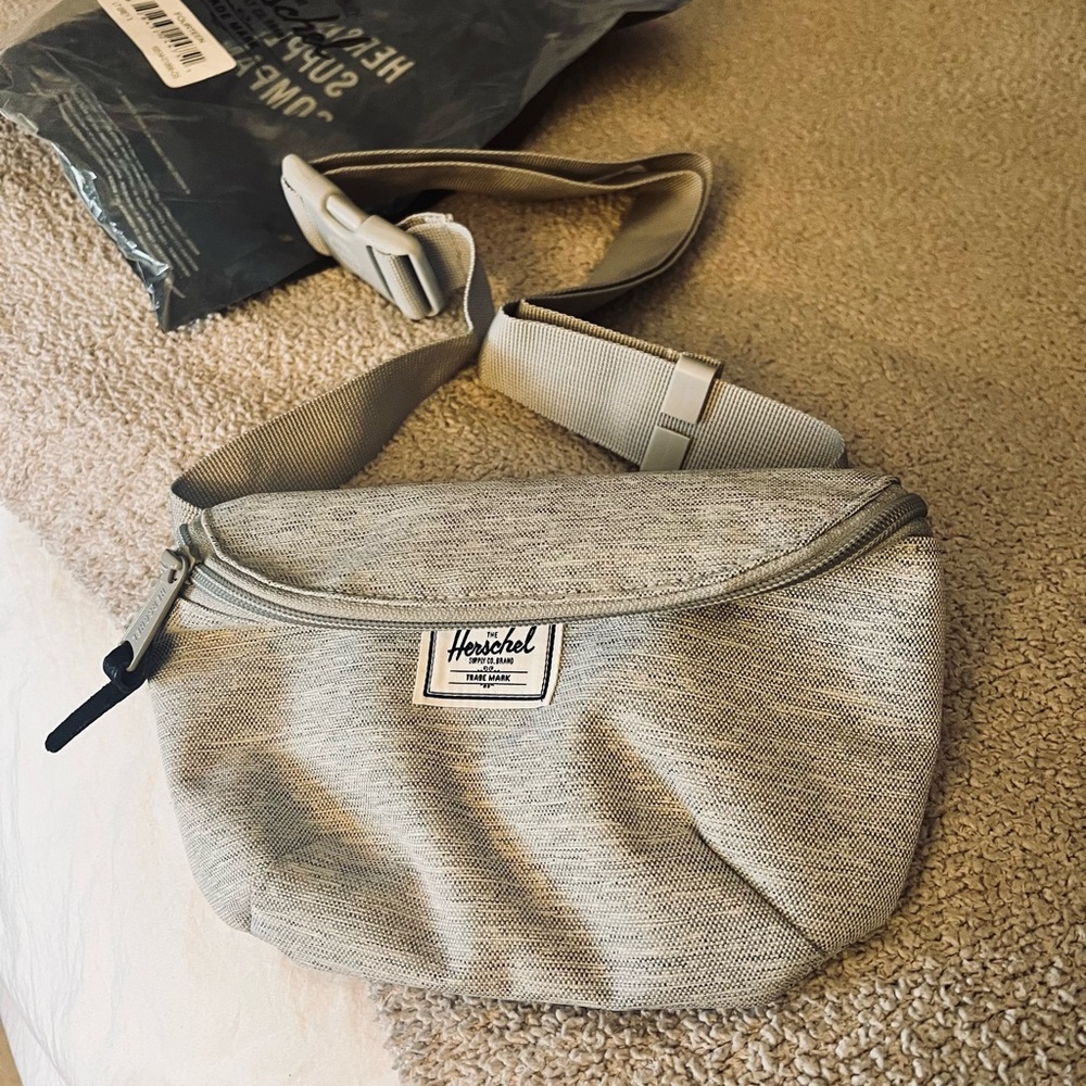 Herschel Supply Company Gray Crossbody Bag